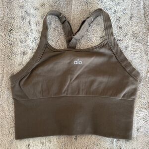 ALO Yoga Seamless Ribbed Favorite Tank Bra in Olive Tree